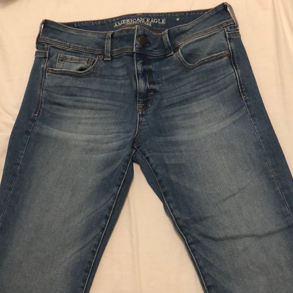 American eagle jeans.